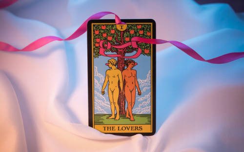 Beziehung und Gefühle beim Kartenlegen